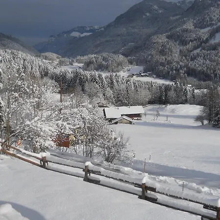 In Niederndorf Near Kufstein With Balcony בקתה *